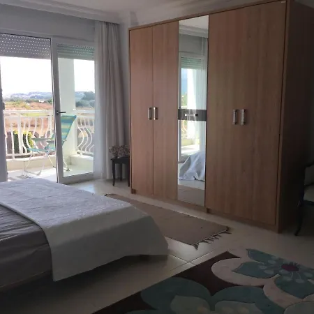 Apartment 4 Bed Private Duplex In Small Exclusive Gated Community *