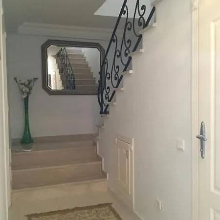 아파트 4 Bed Private Duplex In Small Exclusive Gated Community