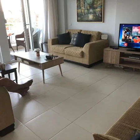 아파트 4 Bed Private Duplex In Small Exclusive Gated Community *